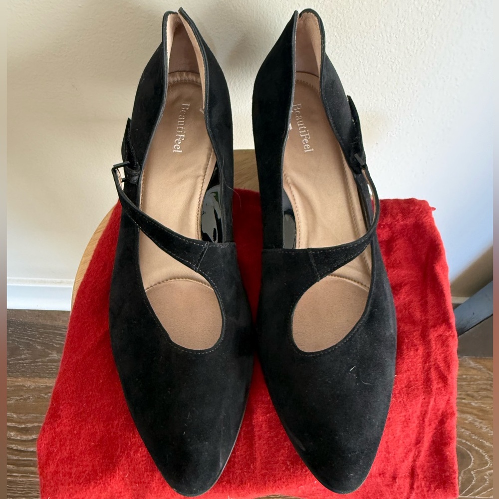 BeautiFeel Black Suede Heels